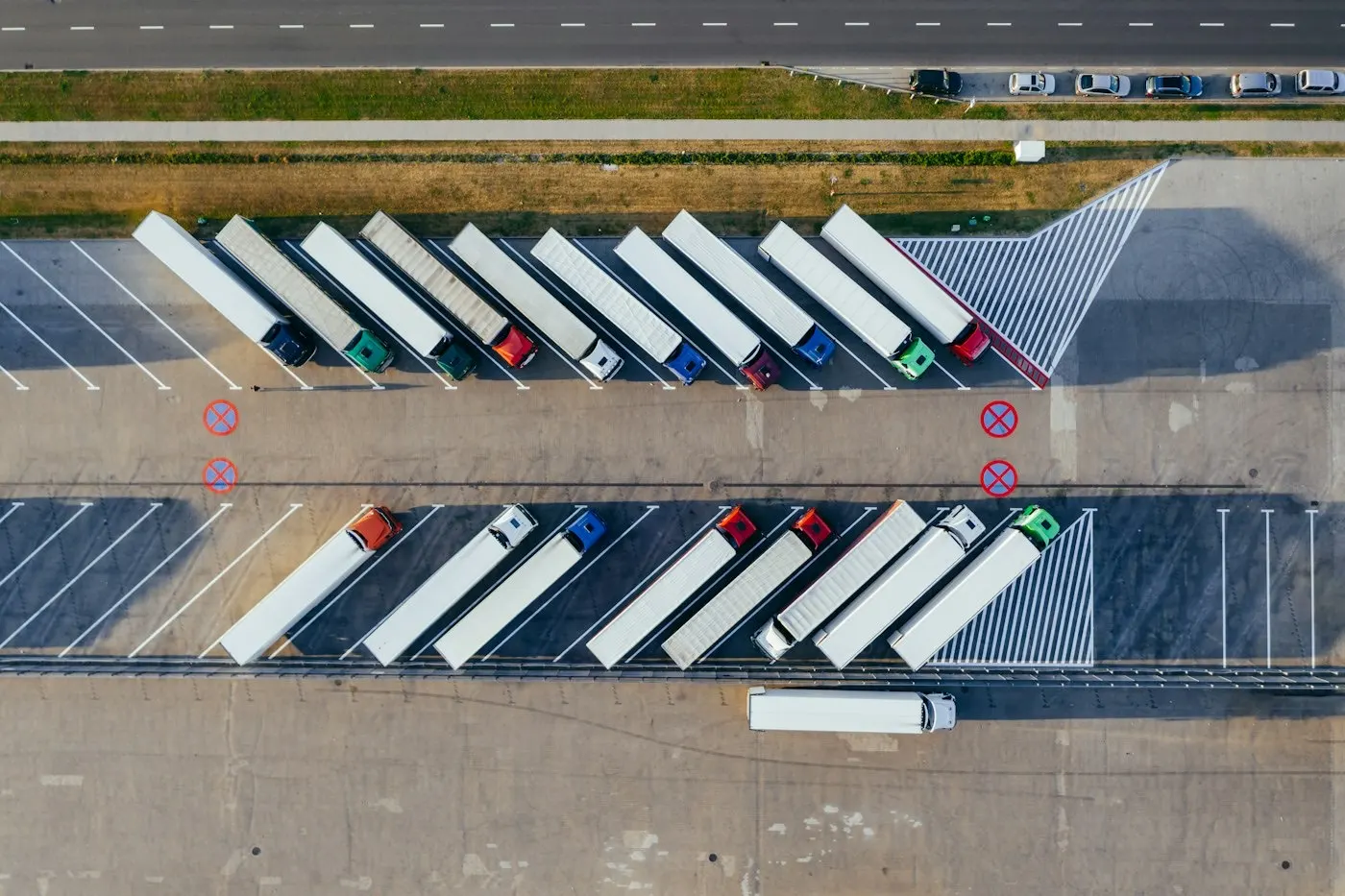 Plateforme logistique vue du ciel